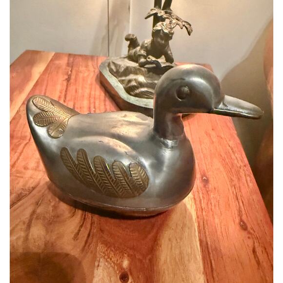 Vintage Brass & Pewter Duck Figure Trinket Box, Men’s Dresser Box - Picture 3 of 9
